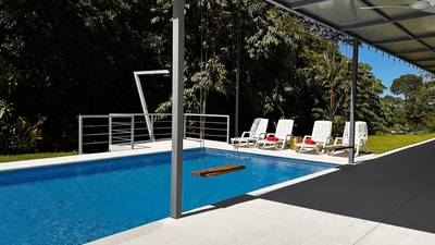 Tranquil Retreat Perfect for Families or a Peaceful Retirement in Uvita image 3