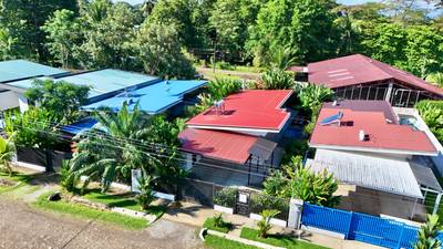 Walk-to-Everything Uvita Retreat | 3BR Home Minutes from the Beach image 2