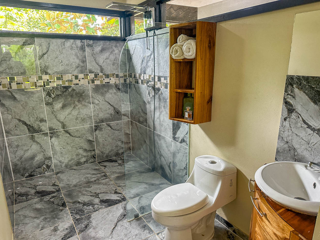 Contemporary 3-Bedroom Home Near Marino Ballena National Park selected