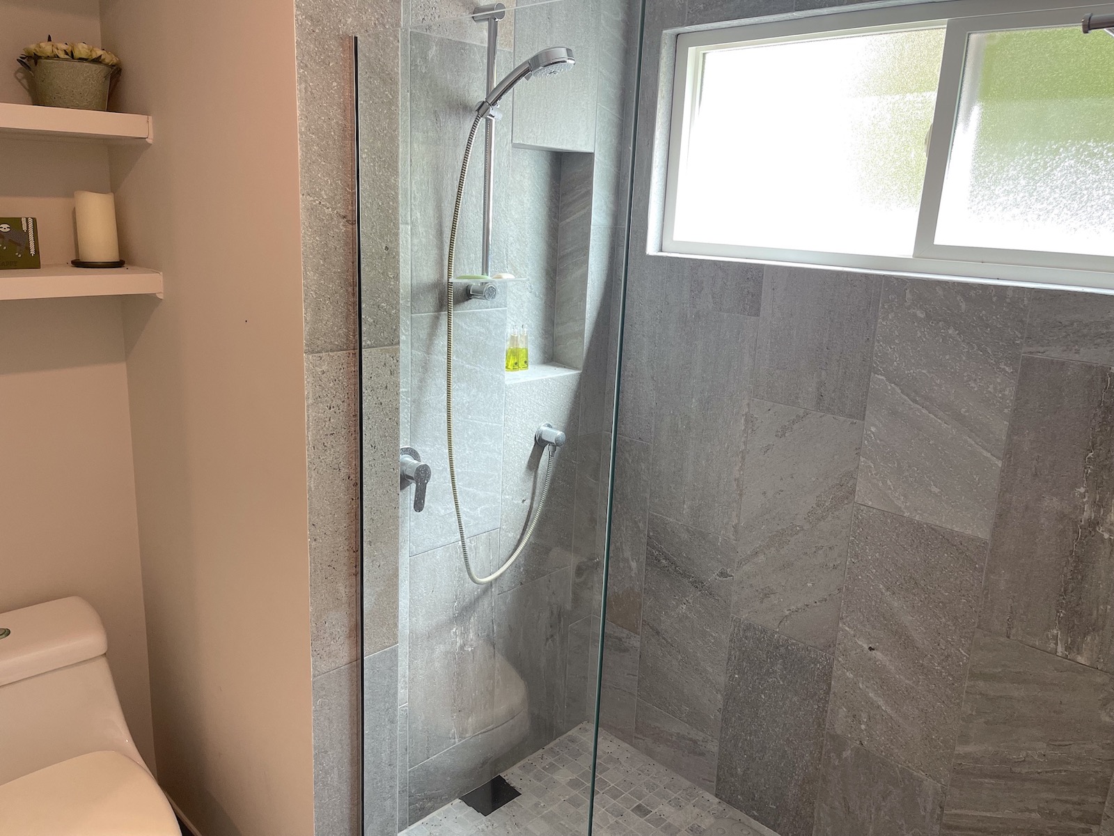 Elan Ground Floor 2-Bedroom Condo with Beach Access selected