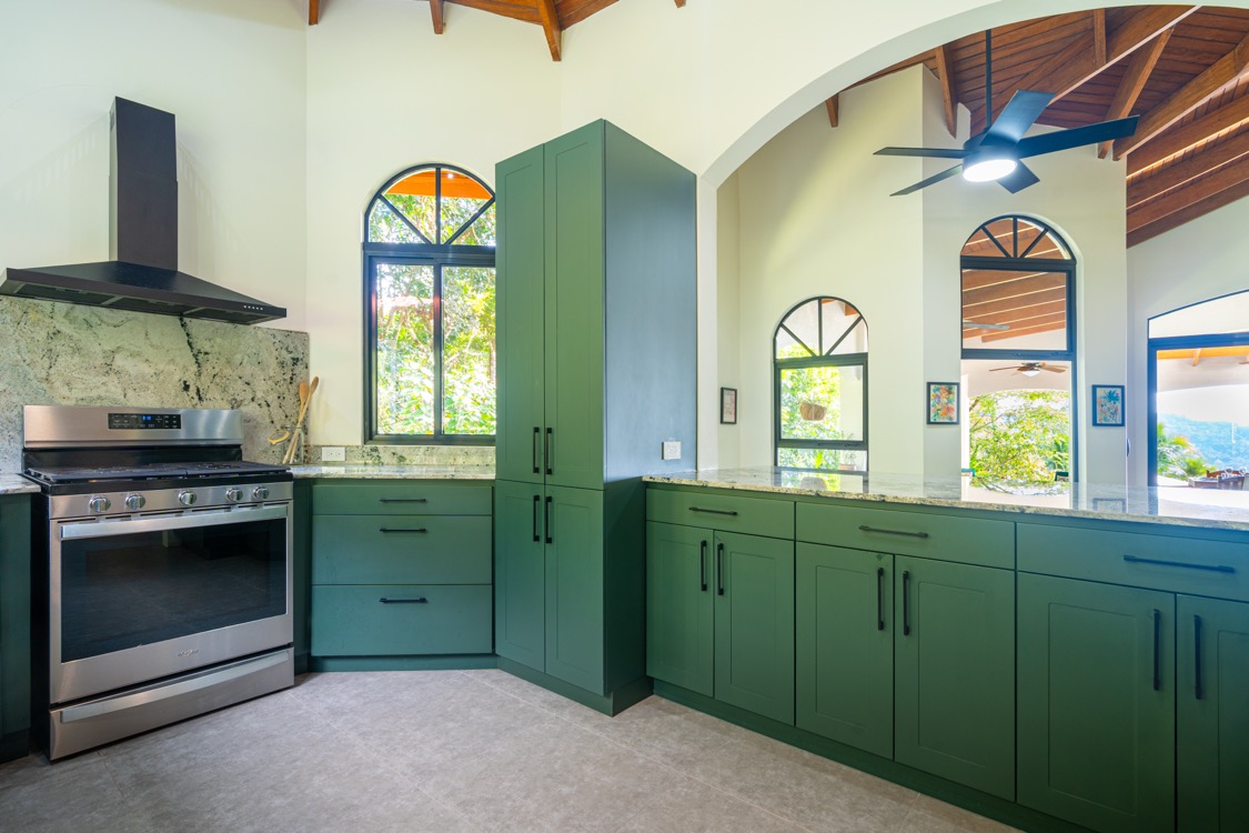 Villa Allamanda — Solar-Powered Luxury Retreat with Ocean Views in the Mountains of Tres Ríos selected