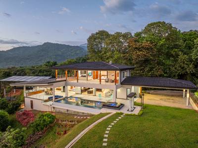 Oceanview Sanctuary of Elegance, Sustainability, and Architectural Mastery image 1