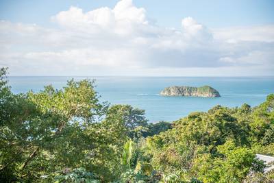 Iconic Luxury Ocean View Estate in Manuel Antonio image 2