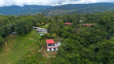 Ocean & Mountain View Home in Platanillo image 3