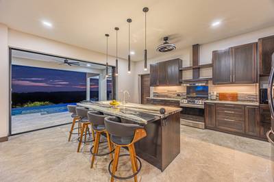 Oceanview Sanctuary of Elegance, Sustainability, and Architectural Mastery image 2