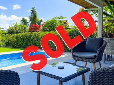 Gorgeous 2 Bedroom Villa with Mountain View image 1