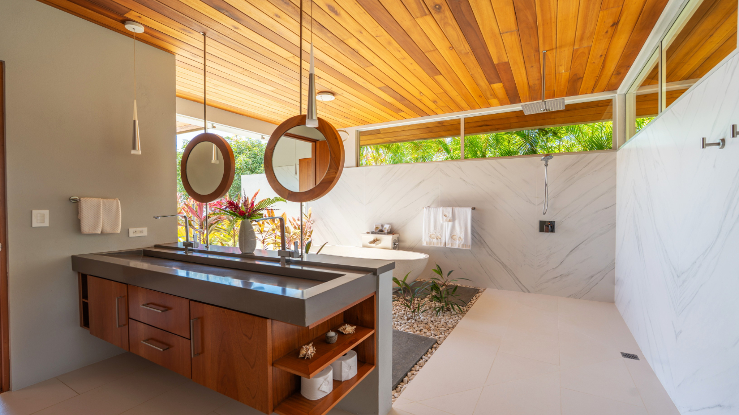 Luxury Ocean View Home in Ojochal, Costa Rica selected