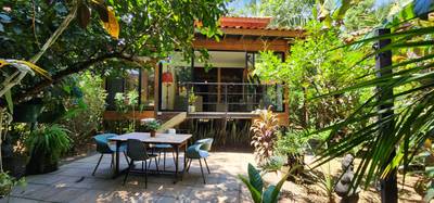 Charming Rustic Hotel Surrounded by Nature – Prime Location Minutes from the Beach image 2