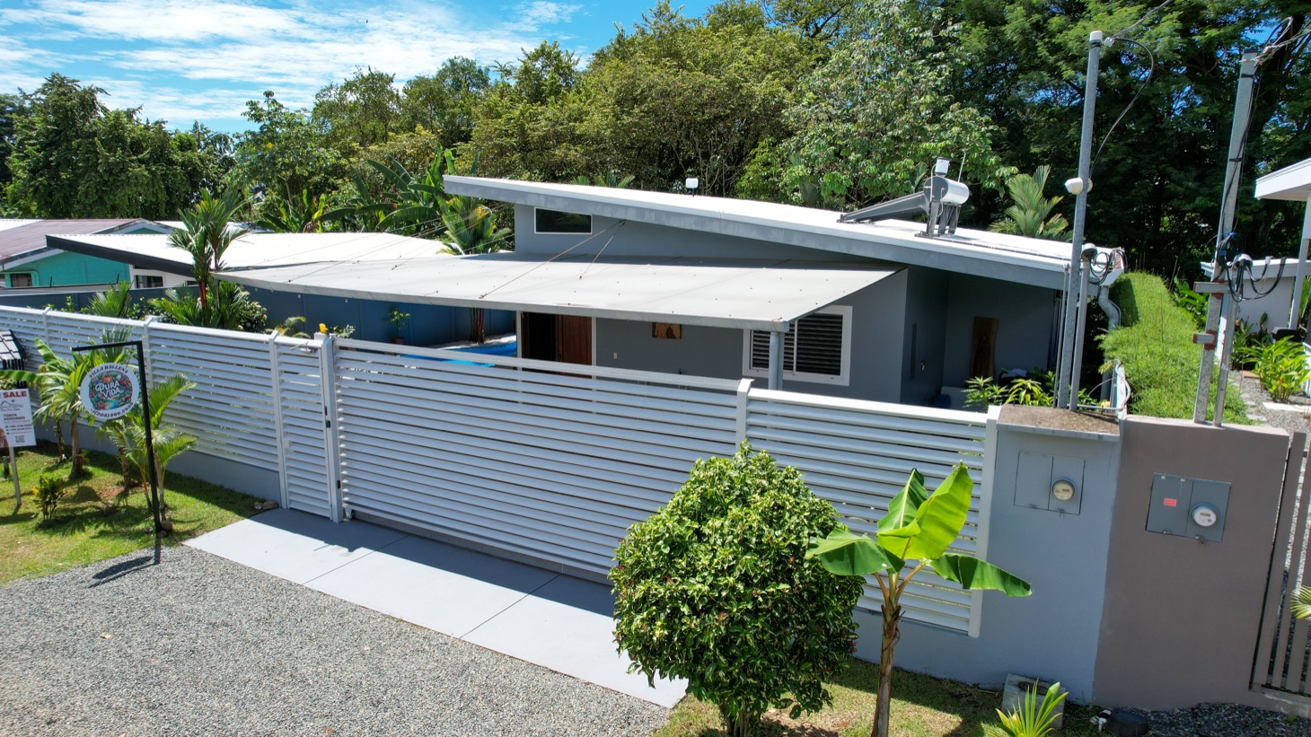 Immaculate 3-Bedroom Home with Pool Near Marino Ballena National Park selected