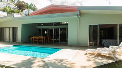 3 Bedroom Home Walking Distance to Playa Chaman – Villas del Sol, Bahía Ballena image 5