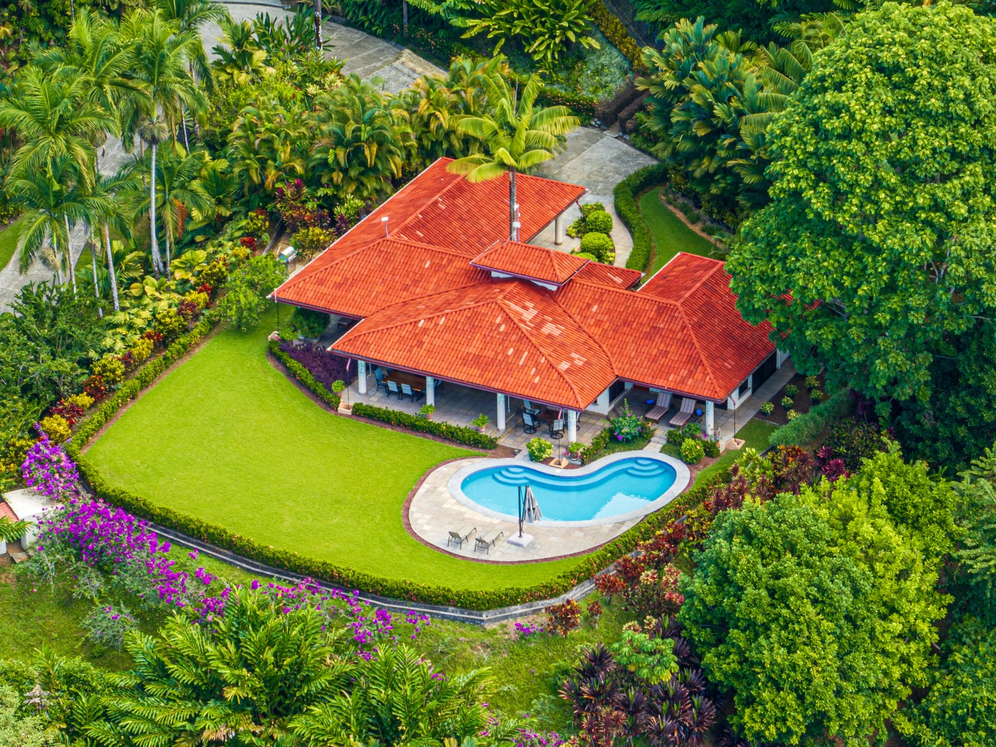 10.9-Acre Luxury Estate with Ocean Views, 3 Homes & Expansion Potential in Tres Ríos selected