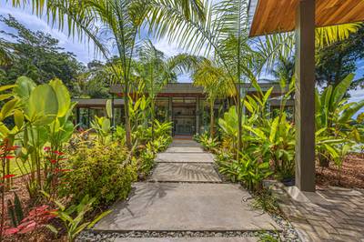 Casa Köbö – A Masterpiece of Design, Nature, and Tranquility in Playa Hermosa image 5
