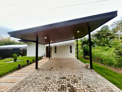 Modern Tropical Living in Uvita – Turn-Key 3-Bedroom Villa in Jardines del Morete image 3