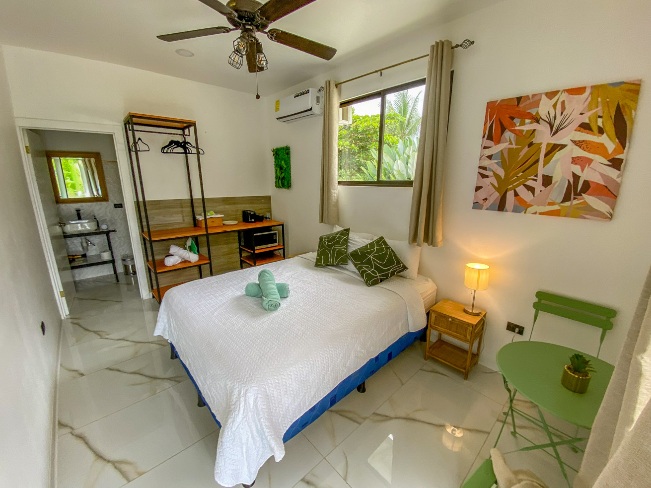 High-Demand Investment Property in Prime Uvita Location – 3-Bed Tropical Home Just 700 Meters from the Beach selected