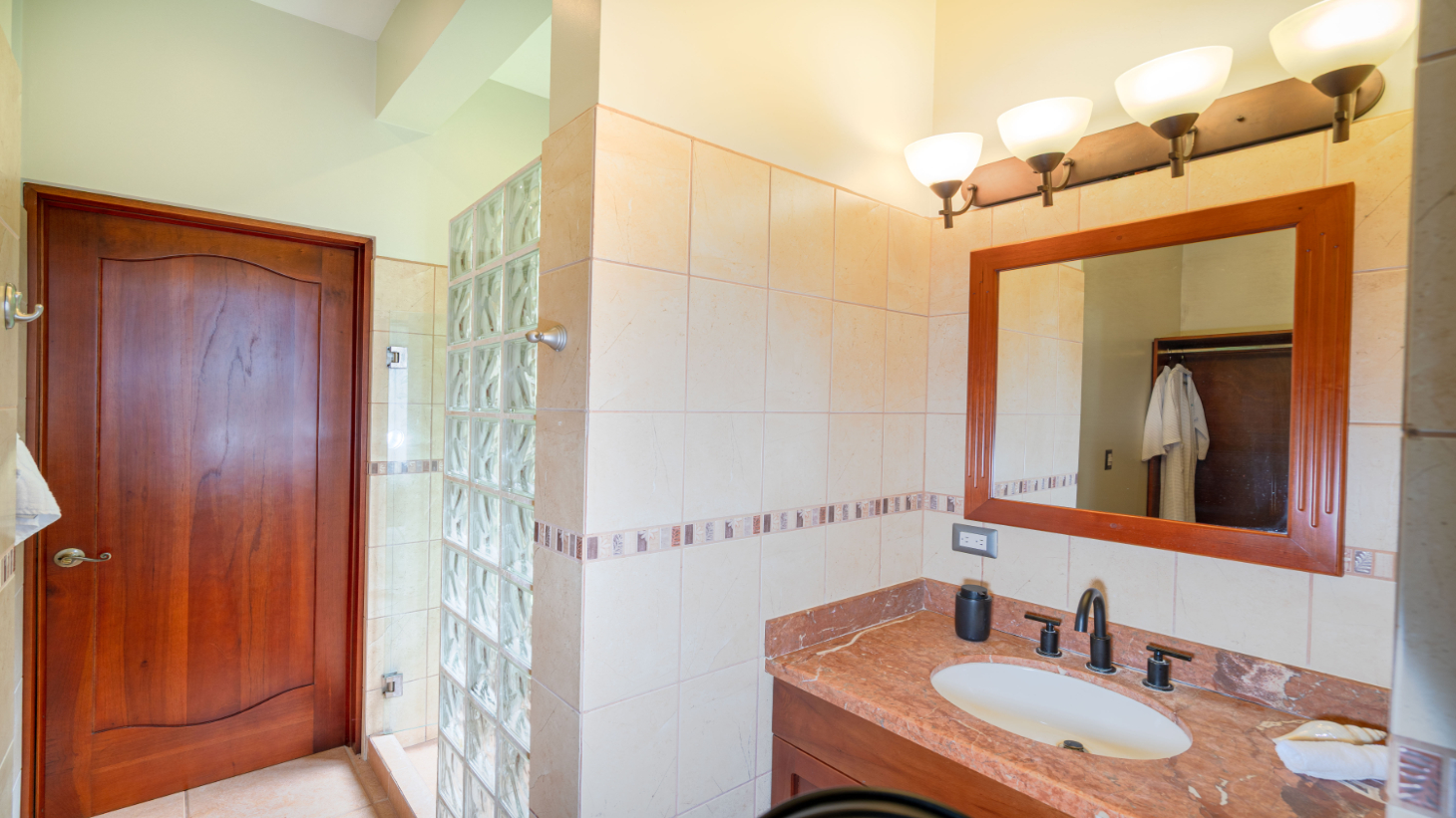 Gorgeous Ocean View 7 Acre Estate, Portalon selected