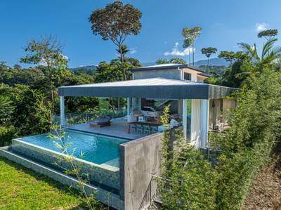 Elegant Ocean View Residence Minutes from Marino Ballena National Park image 2