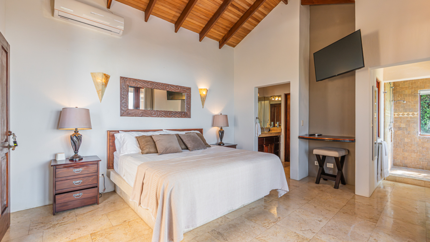 Ocean View Luxury Estate with An Incredible Location in Dominical selected