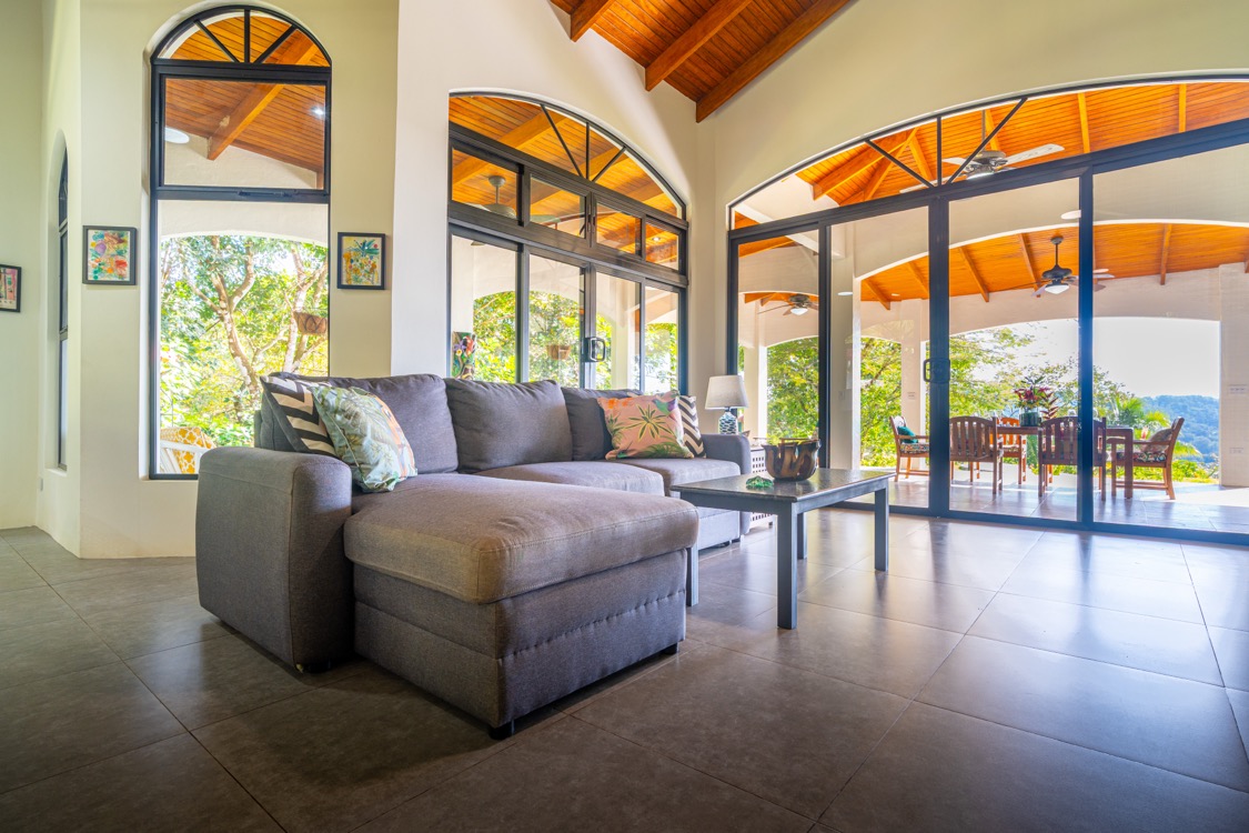 Villa Allamanda — Solar-Powered Luxury Retreat with Ocean Views in the Mountains of Tres Ríos selected