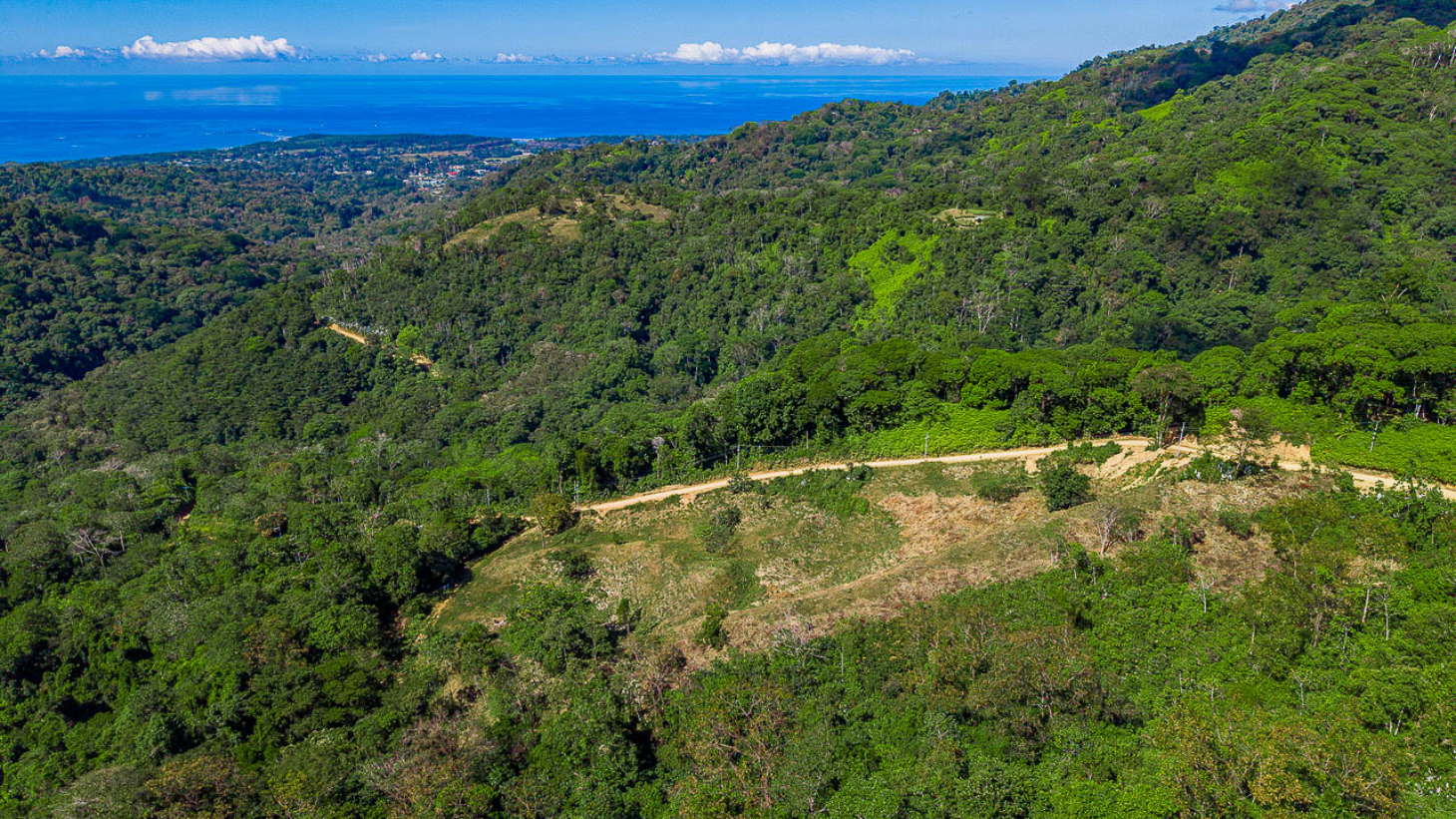 Whale Tail Views Luxury Waterfall Farm selected