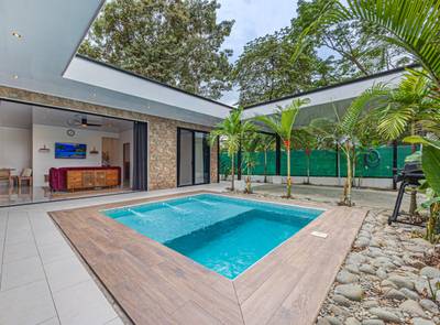 Turnkey 3-Bedroom Pool Home in Prime Coastal Location Near Beaches, Parks, and Dining image 1