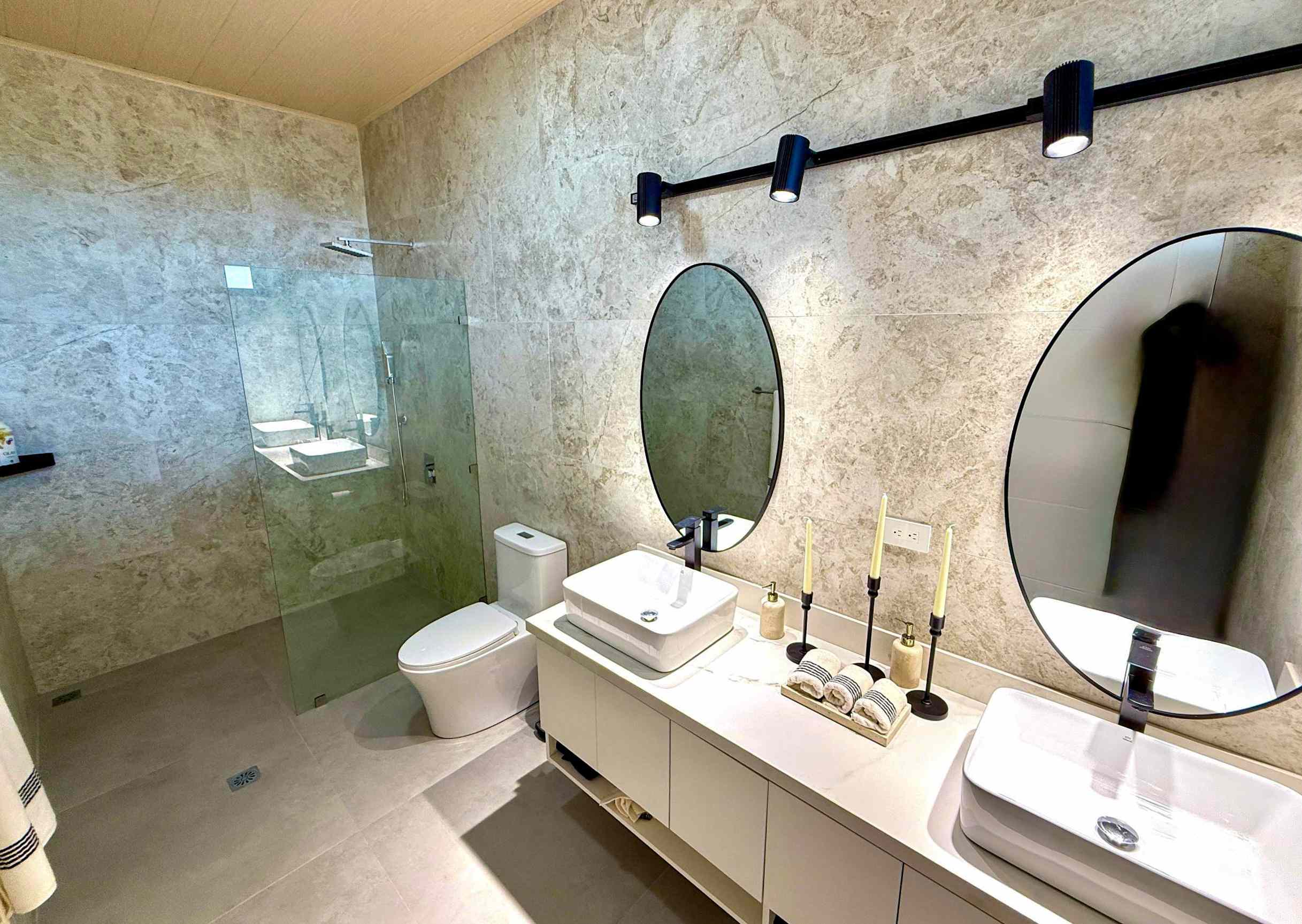 Brand New Modern Luxury 4-Bedroom Villa with Infinity Pool and Panoramic Ocean Views in Tawal selected