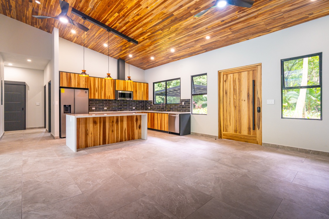 Modern Jungle Retreat in Costa Rica’s Southern Zone selected