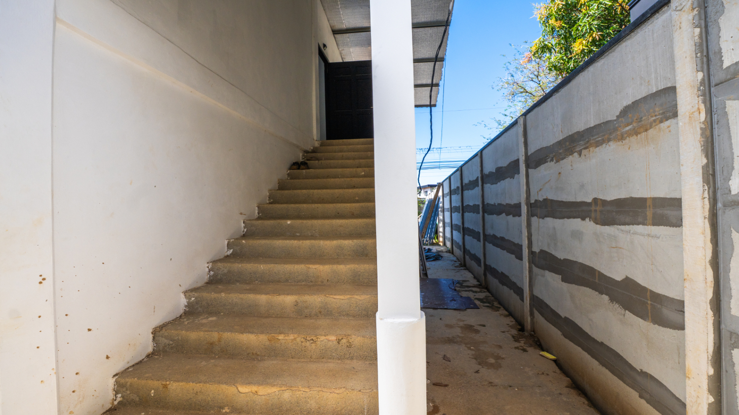 Apartments within Walking Distance to the Beach In Uvita – 0.21 Acres selected