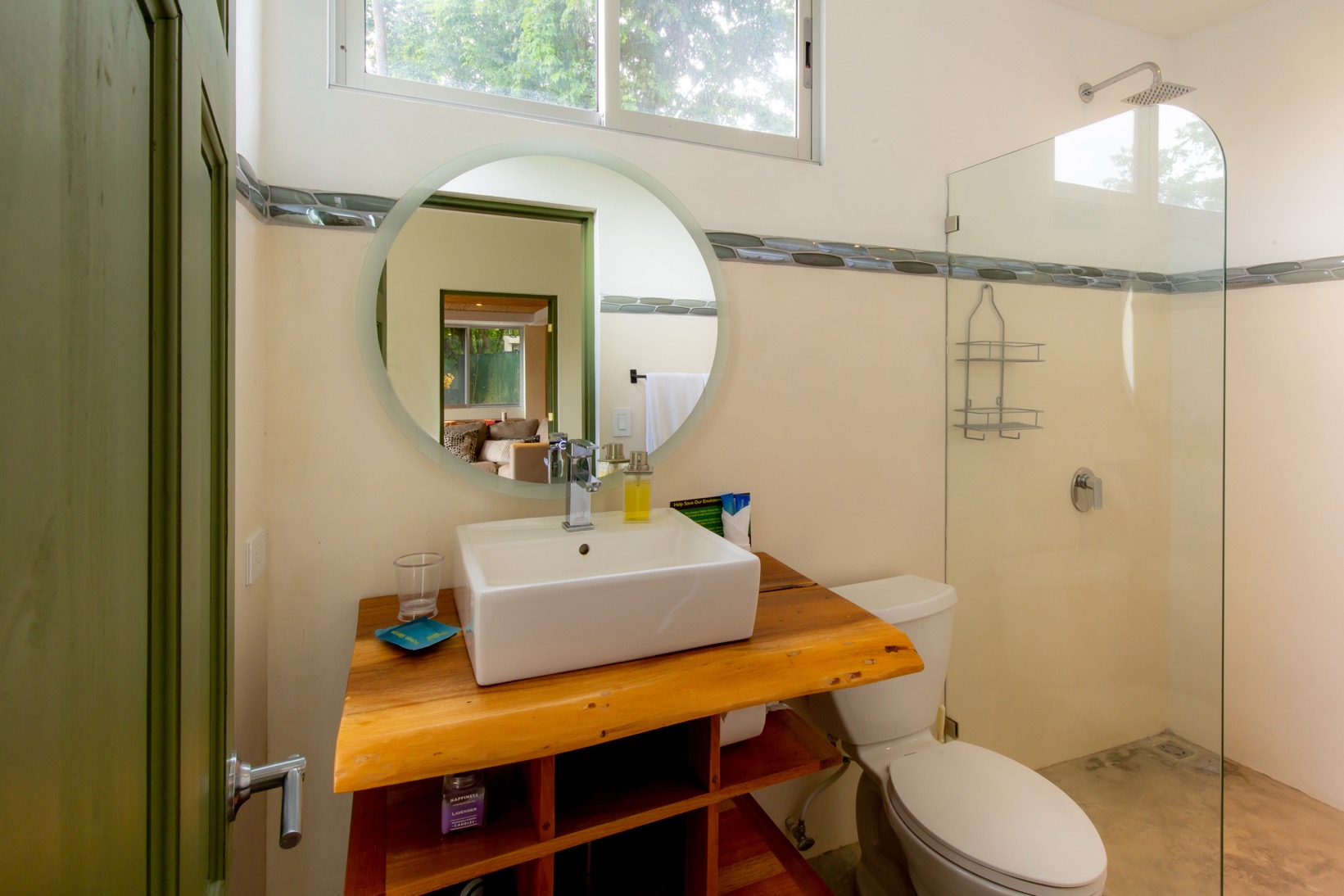 Serene Retreat with Income Potential in Manuel Antonio selected