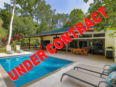 Move-In Ready Home with Prime Location and Tranquil Privacy image 1