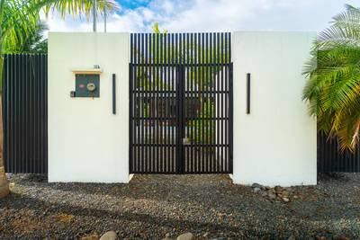 Income Ready Boutique Investment near Whale's Tail Beach image 4