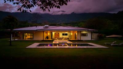 Modern Tropical Retreat - Private Oasis in Ojochal image 2