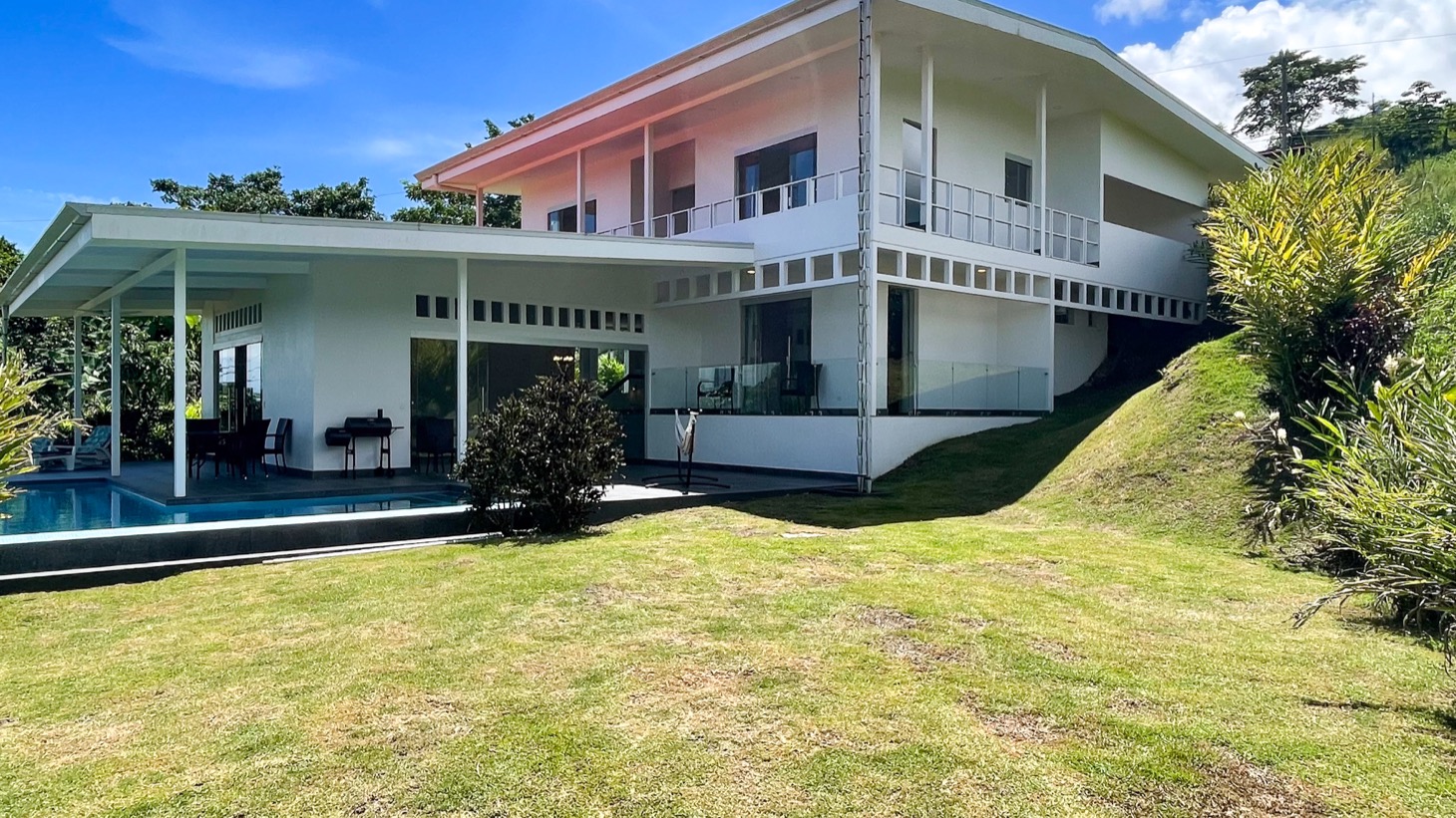 3 Bedroom House with Ocean View in Gated Community selected