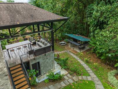 Modern Villa with Infinity Pool, Rancho & Expansion Potential in Prime Uvita Location image 4