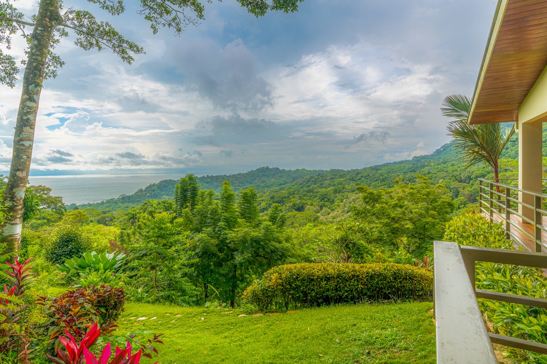 Luxury Multi-Home Estate in Escaleras Minutes from Dominical & Secluded Pacific Beaches selected
