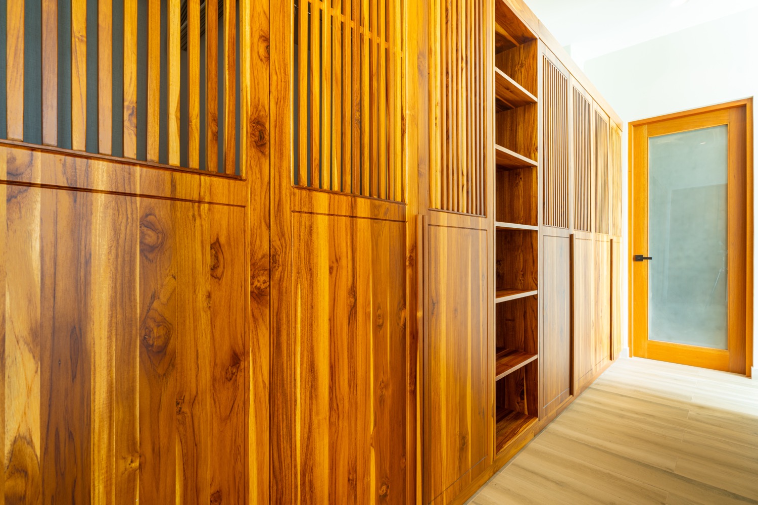 Luxury 5-Bedroom Estate with Panoramic Pacific Ocean & Jungle Views selected