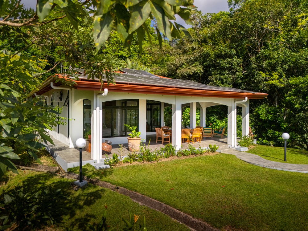 Villa Allamanda — Solar-Powered Luxury Retreat with Ocean Views in the Mountains of Tres Ríos selected