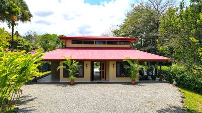 Easy Access Mountainview Oasis in Ojochal image 3