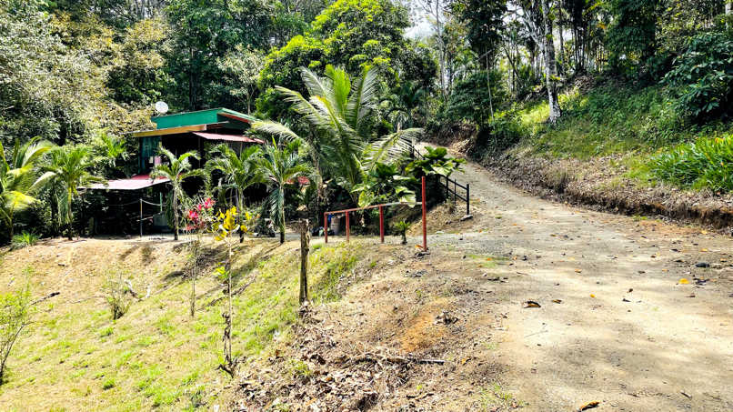 Multi-Home Income Estate Near Marino Ballena National Park selected