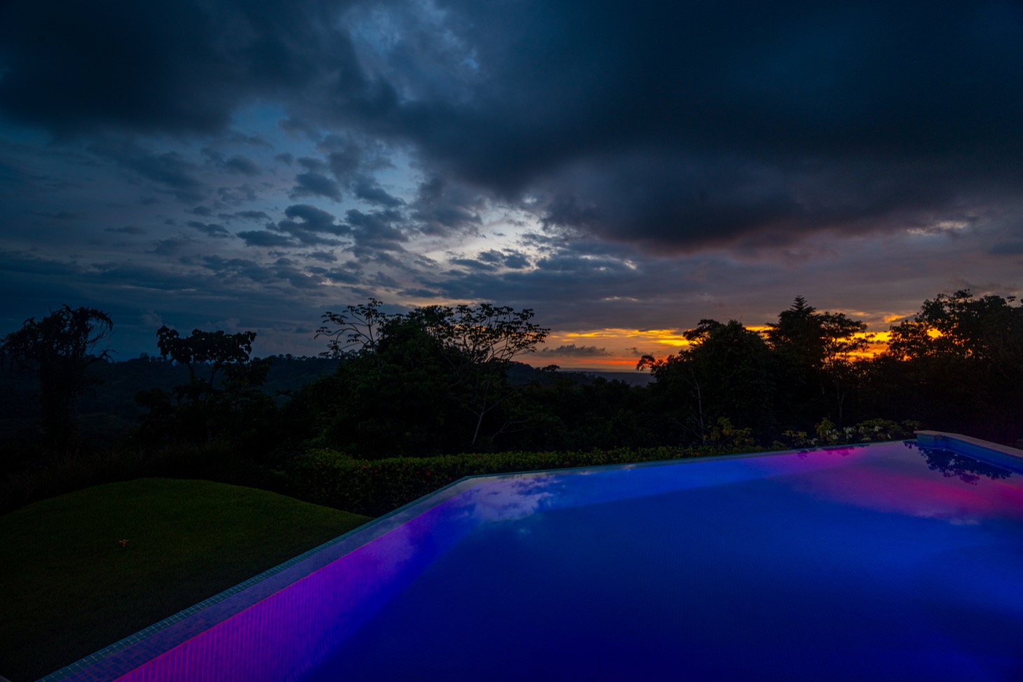 Oceanview Oasis House: Private Waterfall, Infinity Pool & Jungle Trails in Gated Costa Rica Community selected