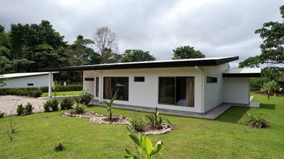 Brand New House For Sale in Ojochal Costa Rica image 5