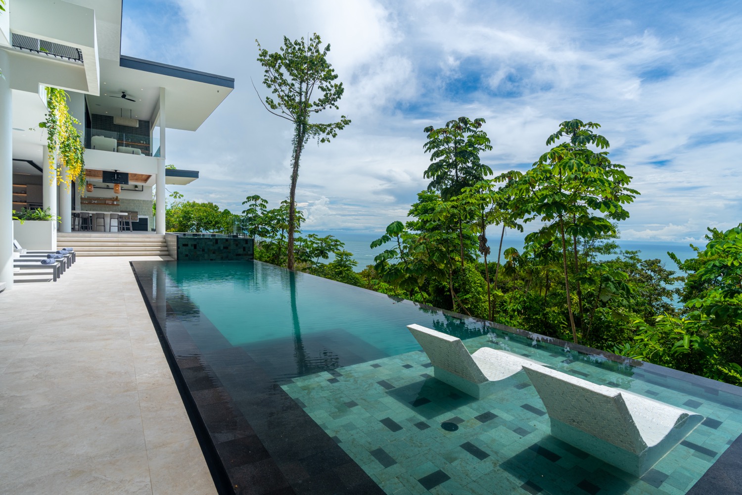 Luxury 5-Bedroom Estate with Panoramic Pacific Ocean & Jungle Views selected