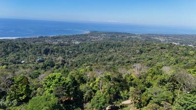 Front-Row Ocean View Lot in the Exclusive Mountains of La Unión image 2