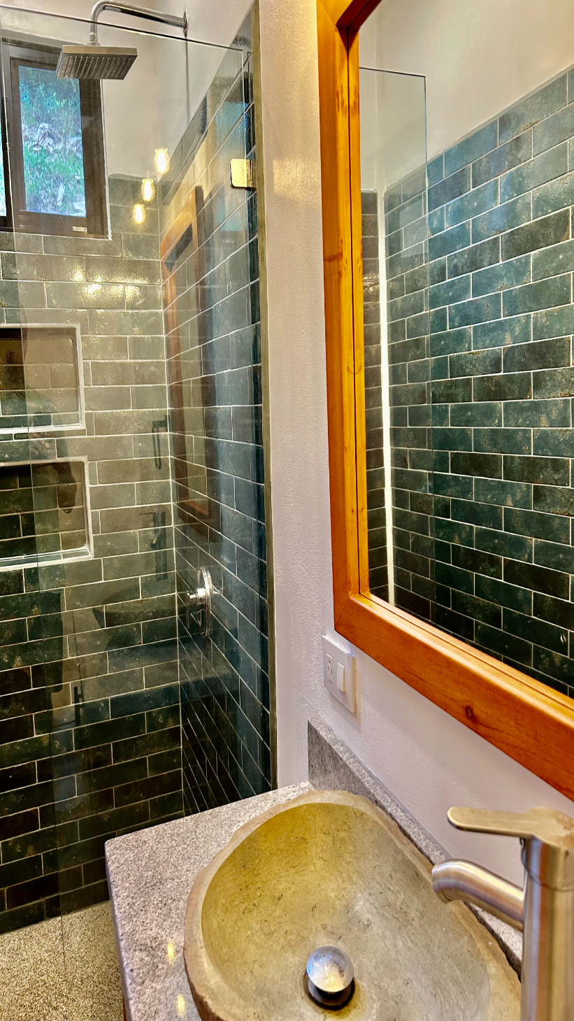 Private River Side Home Only Minutes From The Beach selected