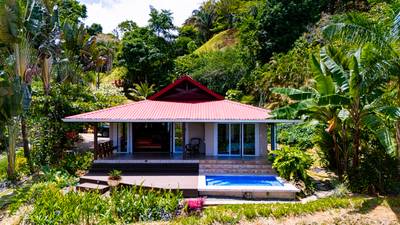 Move-In Ready Ocean View Home Surrounded by Nature image 4