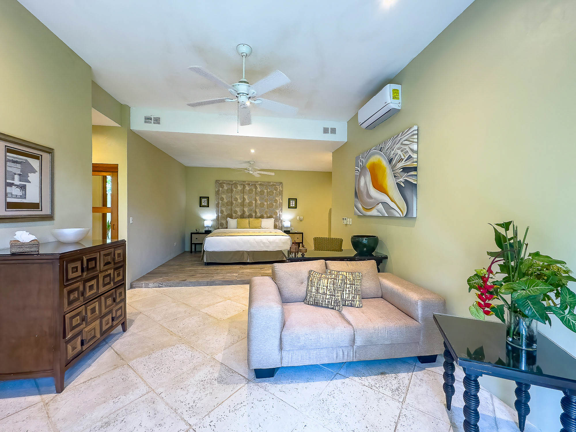 Luxury Mountain & Ocean View Villa in Manuel Antonio selected