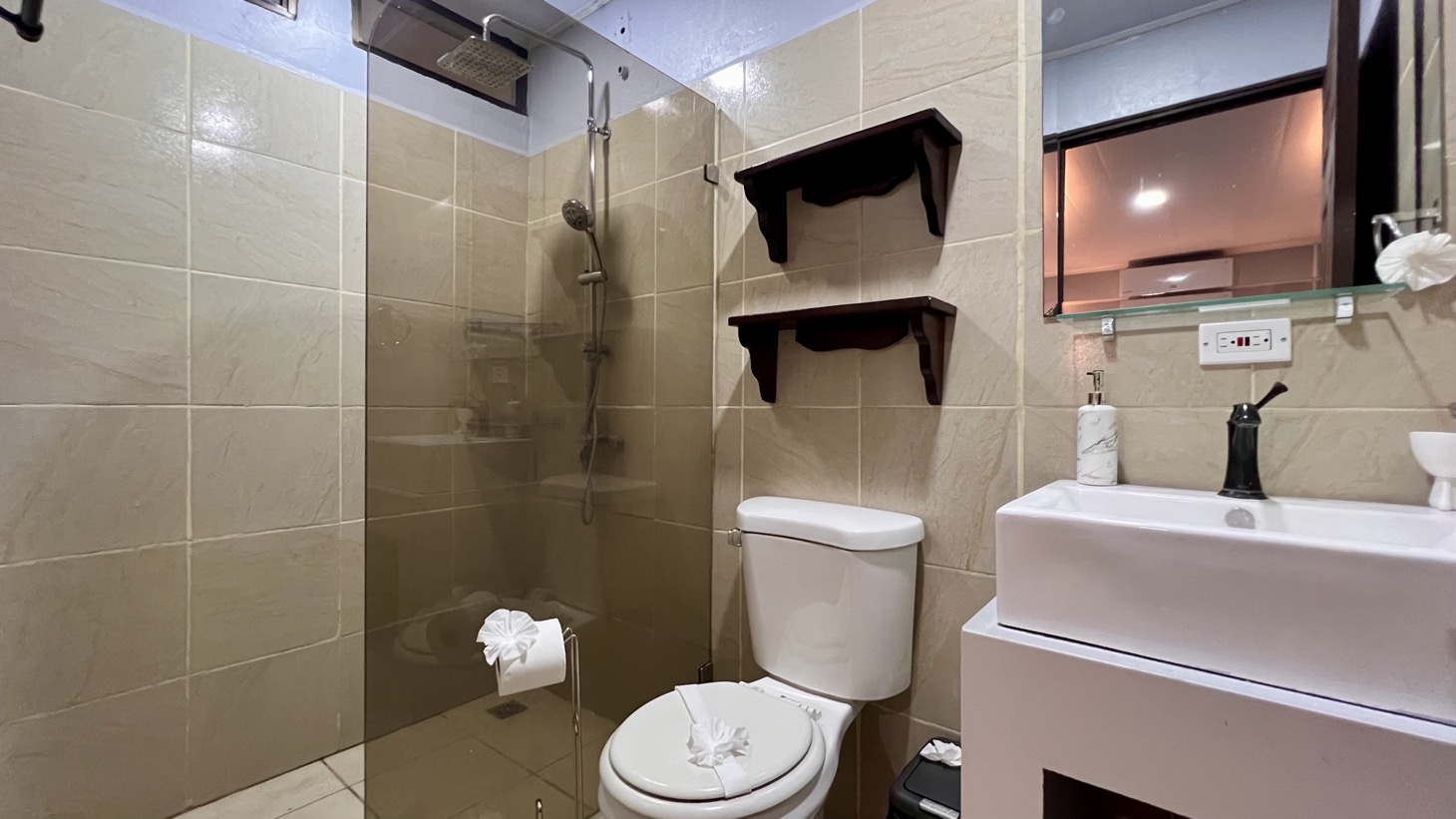 3-Bedroom Home with Large Pool and Garden in Bahía selected