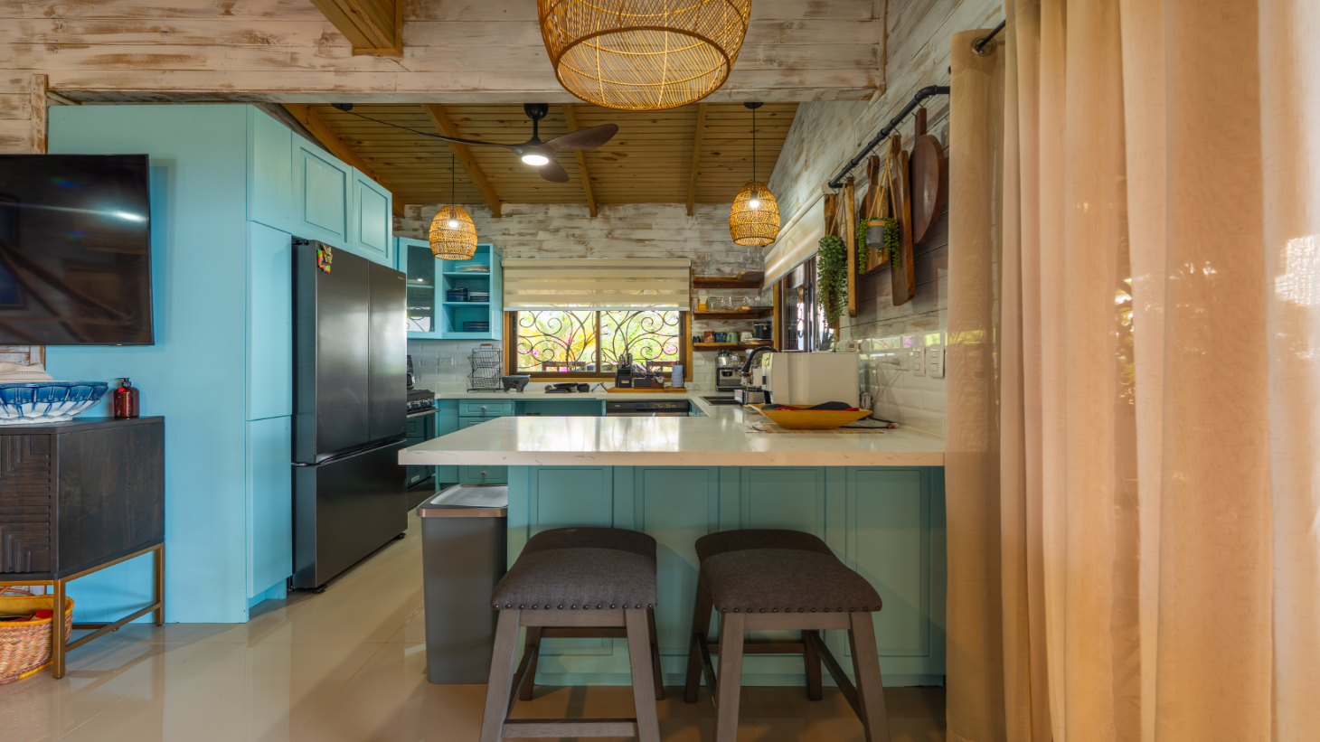 Luxury Ocean-View Estate with Infinity Pool, Main House & Guest House, Ojochal selected