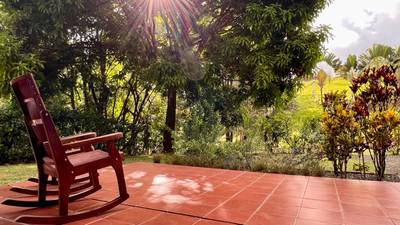 Charming House with Studio in a Lush Private Community image 5