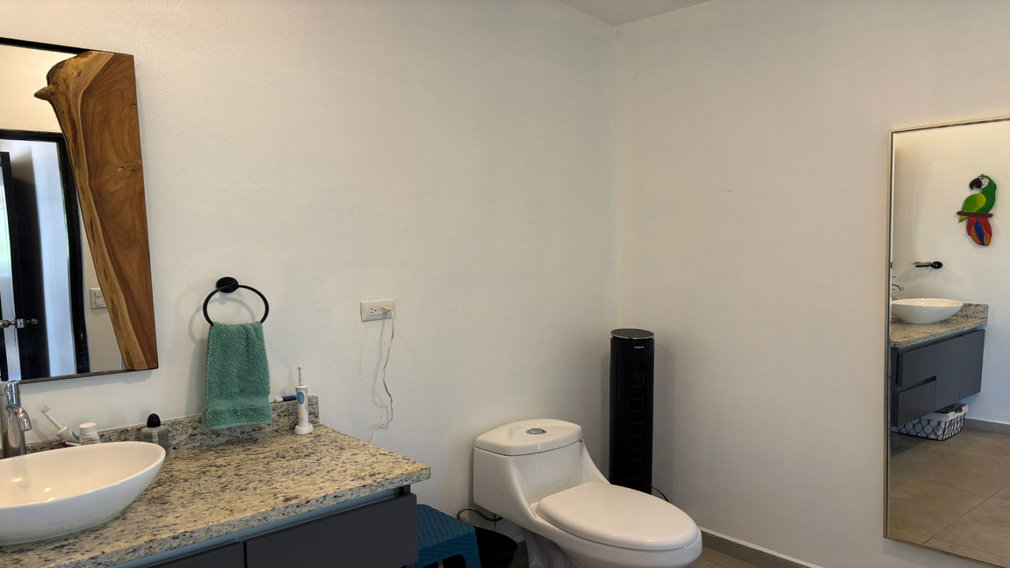 Beautiful and modern house in Altos de Bejuco, Elegance and excellent location selected