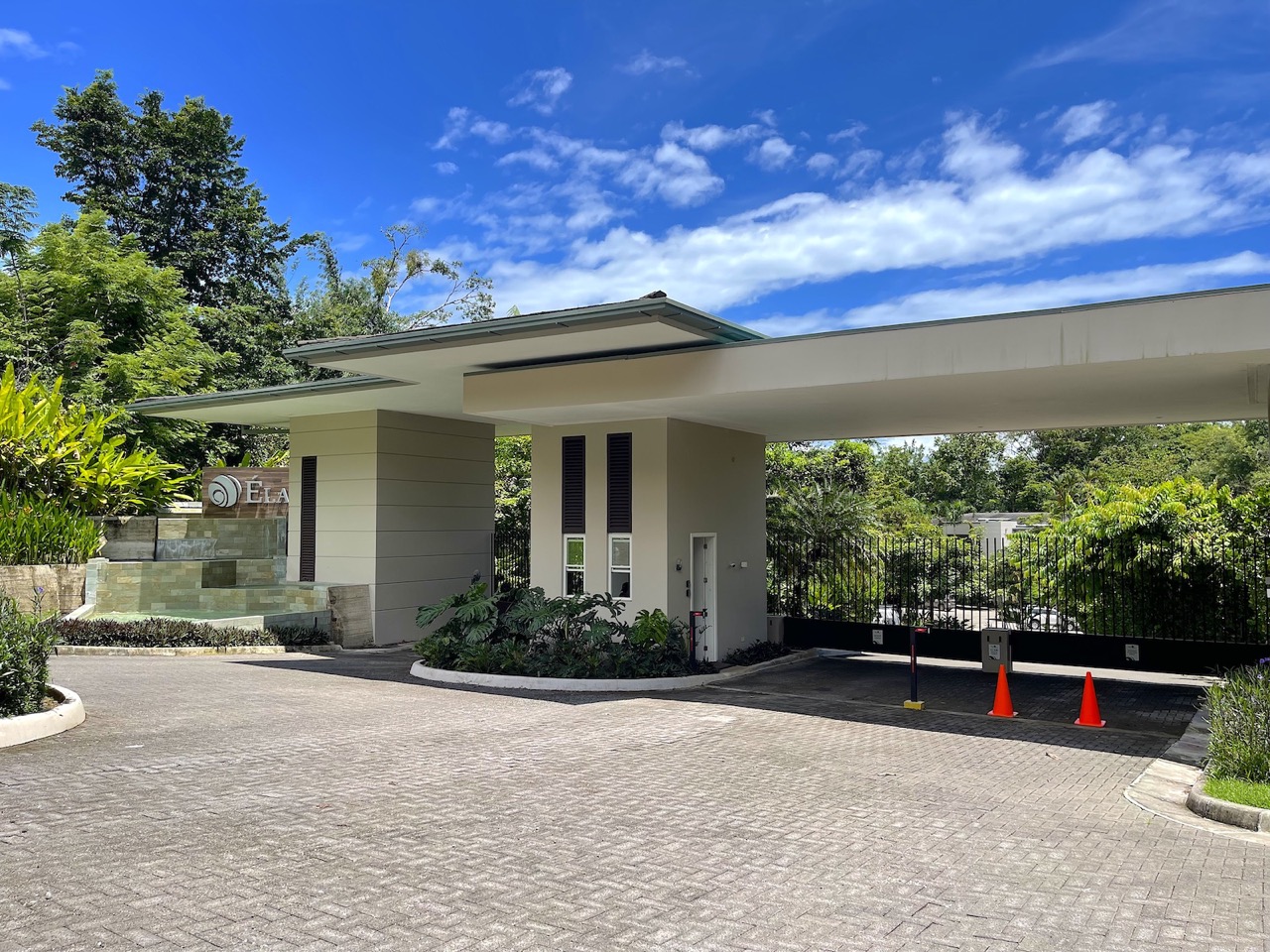 Elan Ground Floor 2-Bedroom Condo with Beach Access selected